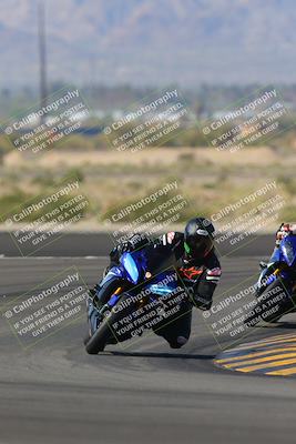 media/Nov-06-2022-SoCal Trackdays (Sun) [[208d2ccc26]]/Turn 11 (10am)/